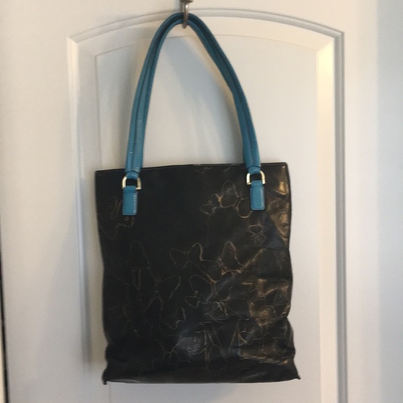 Mario Hernandez Handbags - Mario Hernandez leather purse Final Markdown!